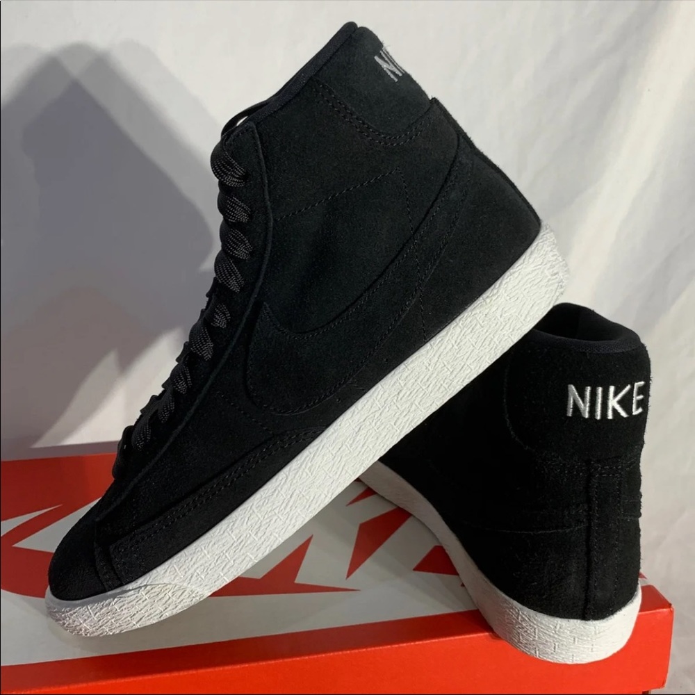 Nike Blazer 77’ Mid Top Shoes White Black Suede Womans New With Box - Picture 4 of 6